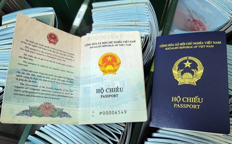 Dịch Vụ Gửi Hộ Chiếu Hỏa Tốc đi Trung Quốc