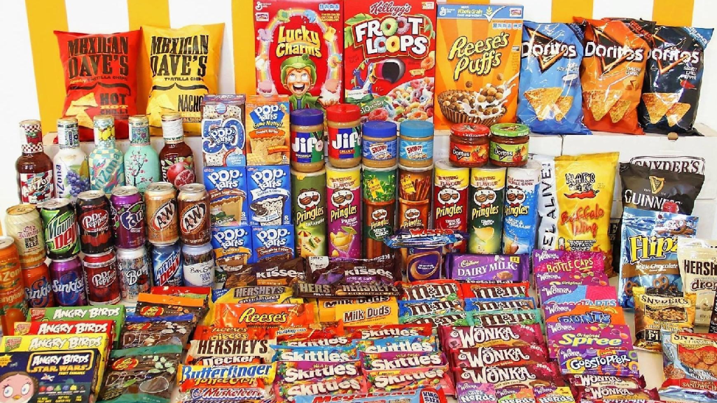 Giải pháp gửi bánh kẹo từ Canada về Việt Nam: Nhanh – Gọn – Tiết kiệm