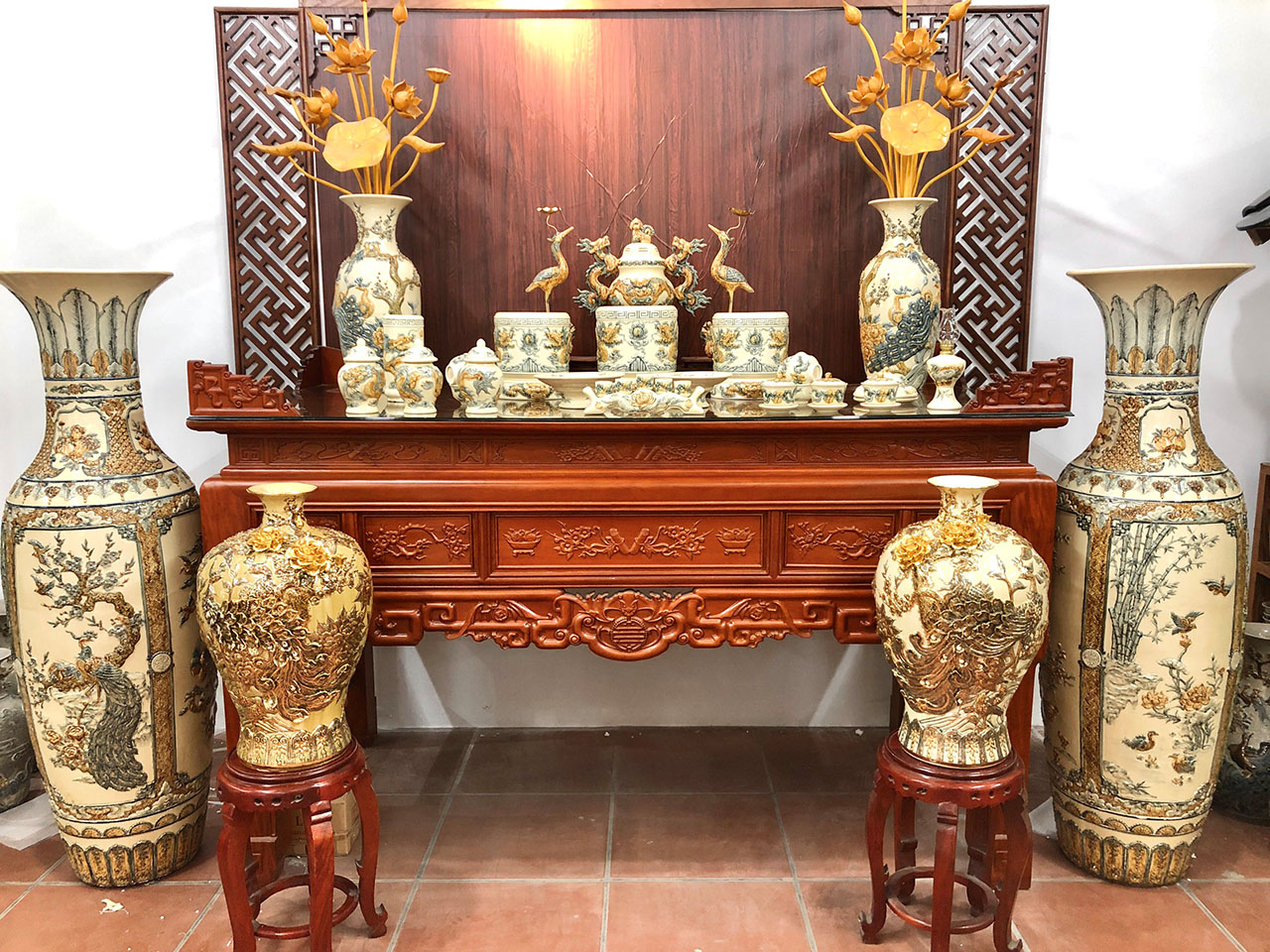 Vận chuyển đồ thờ cúng từ Việt Nam sang Canada – Giữ trọn nét văn hóa Việt