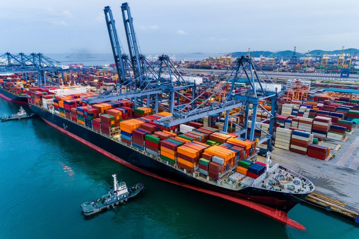 FOB Và FCA Khác Nhau Thế Nào Khi Xuất Hàng Bằng Container?